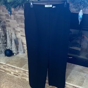 Jones Studio Classic Black lined dress pants